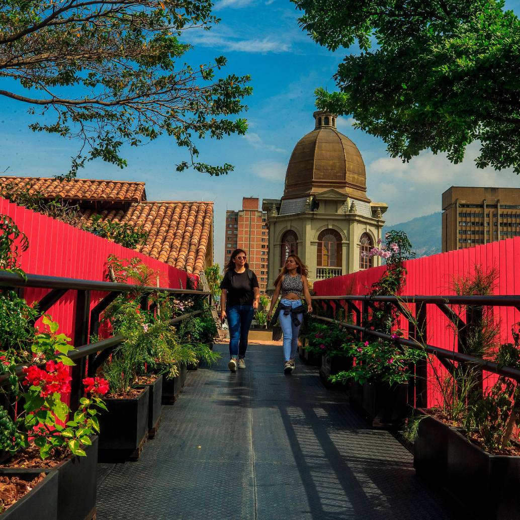 Envigado también quiere tener un distrito cultural. El proceso de creación arranca en esta administración e incluirá espacios como Casa de la Cultura, el Museo Otraparte, la Casa de Débora Arango, la escuela Fernando González y la Iglesia Santa Gertrudis. Foto Camilo Suárez Echeverry.