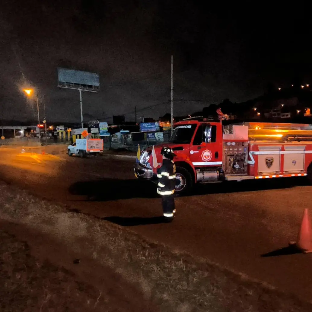 El cierre de la Autopista Sur se presenta a la altura de la carrera 4 con 2-18 sur, entre los sectores de Espumados y 3M. FOTO: Tomada de X @MovilidadSoacha
