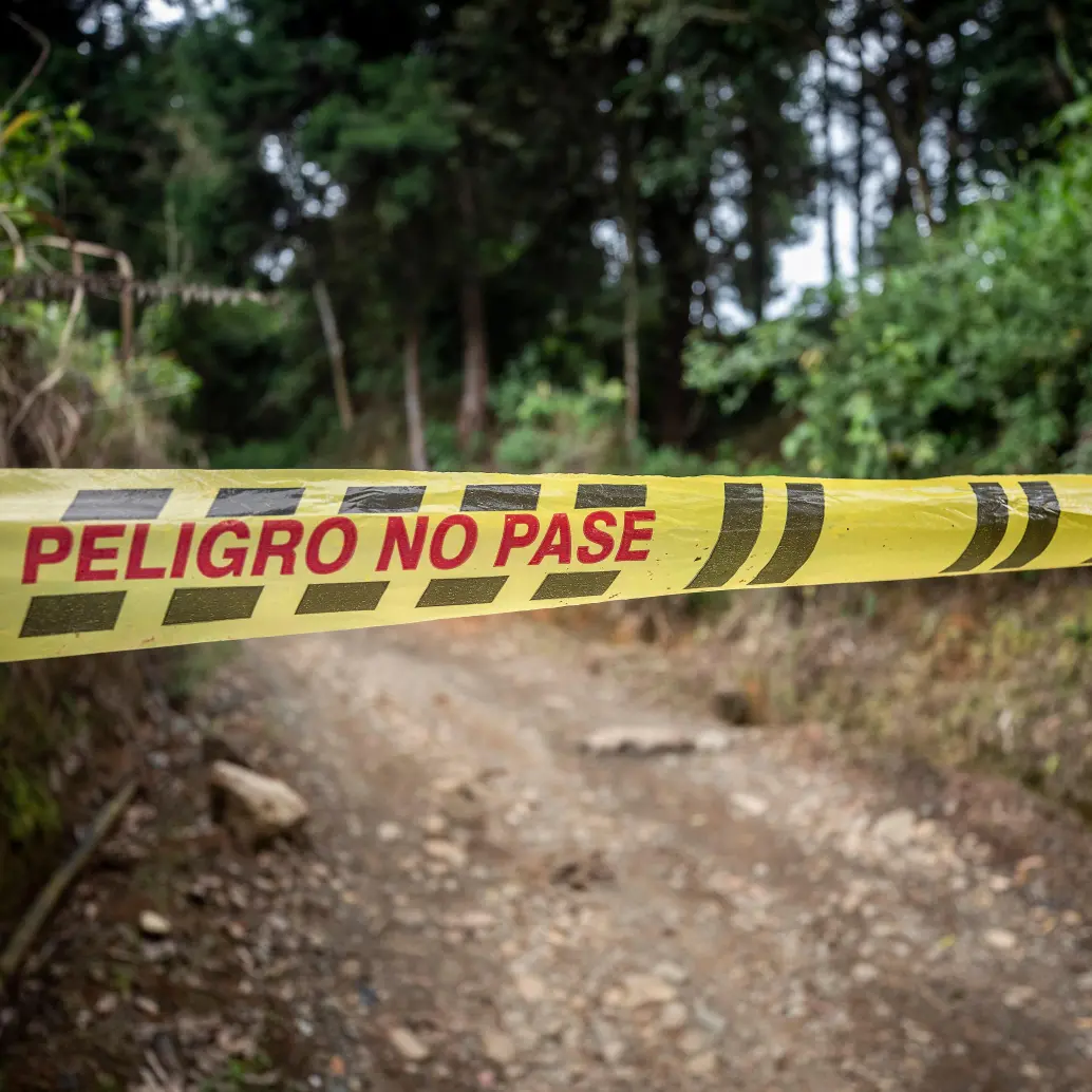 Los cuerpos estaban tendidos en un camino de trocha de una zona rural de La Dorada. Imagen de referencia. FOTO: Andrés Camilo Suárez