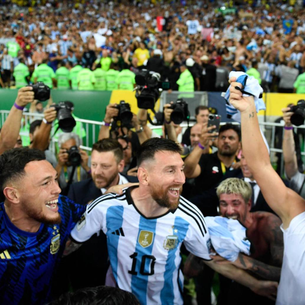 La rivalidad entre los cariocas y Argentina siempre ha estado a lo largo de la historia, pero para Messi, es inaudito que siempre haya problemas con la fuerza publica en un partido contra ellos. FOTO: TWITTER @Argentina