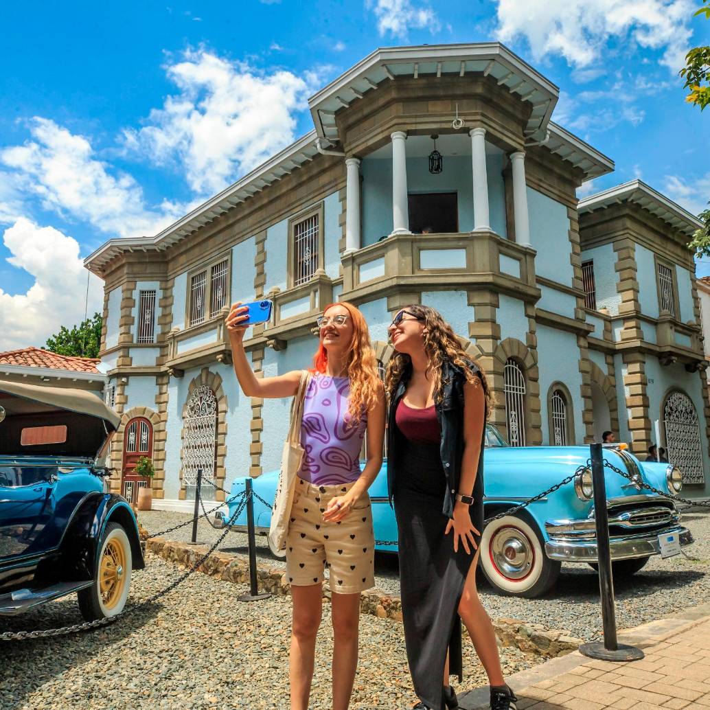 Castillo Prado se empezó a construir en 1927, obra de Pedro Nel Rodríguez. Su proceso de restauración fue tan complejo que tuvo que hacerse sin planos, porque no fue posible hallarlos. <b><span class="mln_uppercase_mln"> </span></b>FOTOS <b><span class="mln_uppercase_mln"> Julio Herrera y Camilo suárez</span></b>