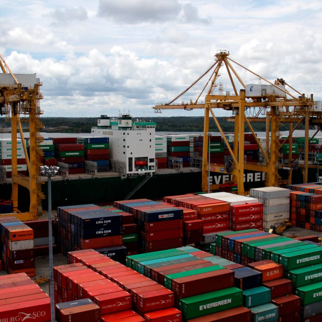 Las exportaciones colombianas crecieron 11,7% en abril de 2026 impulsadas por el aumento de las ventas de petróleo crudo y oro, mientras que productos como café, flores y manufacturas observaron caídas. FOTO Colprensa