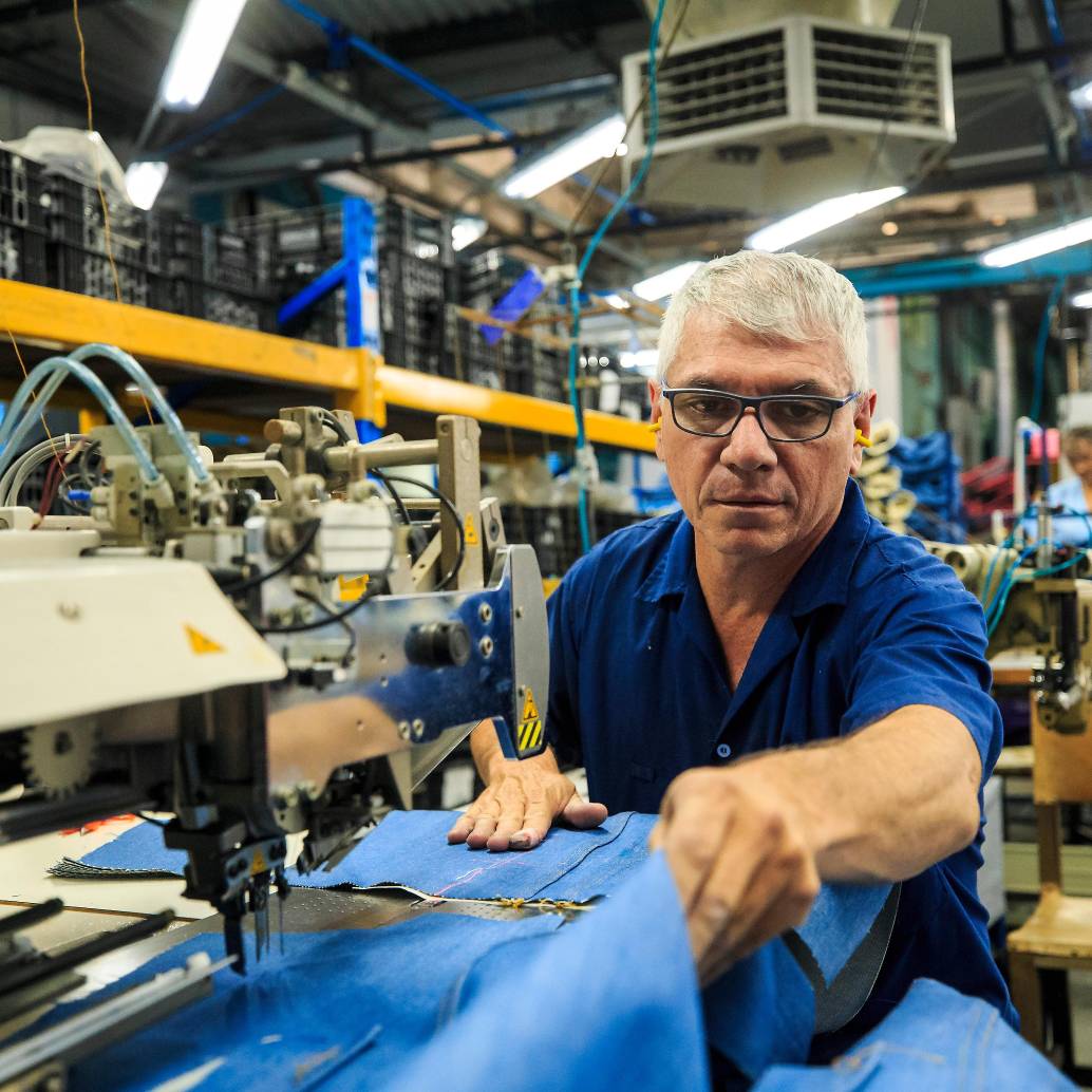 La reforma laboral propone que en Colombia haya semanas laborales de cuatro días. FOTO CAMILO SUÁREZ