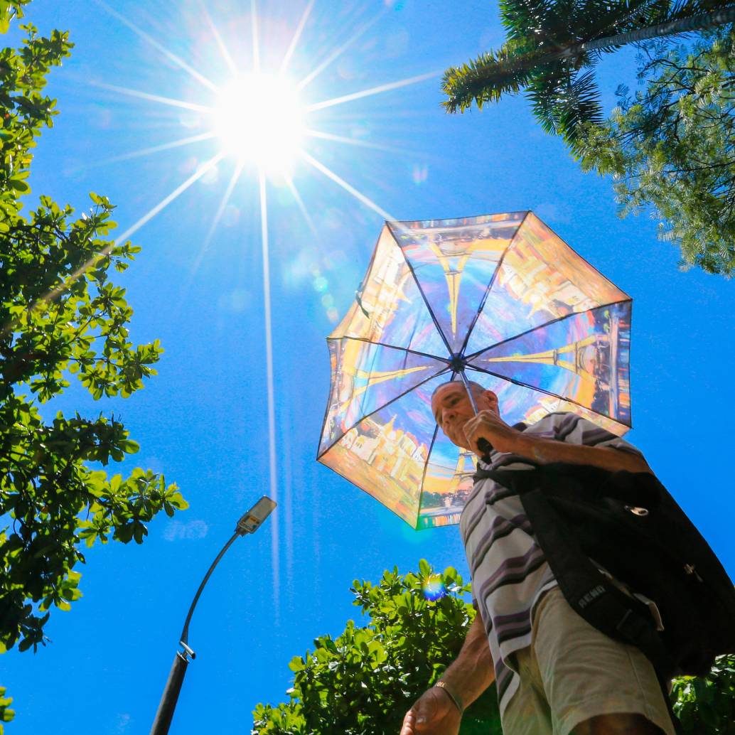 Para mediados de este siglo, los días con temperaturas superiores a 30,5°C superarían los 60. El costo en salud pública sería altísimo. <b><span class="mln_uppercase_mln"> </span></b>FOTO <b><span class="mln_uppercase_mln">camilo suárez </span></b>