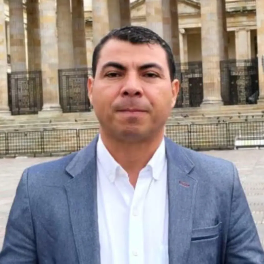 El candidato Andrés Vásquez estaba visitando a su padre en el Cesar. Foto: redes sociales