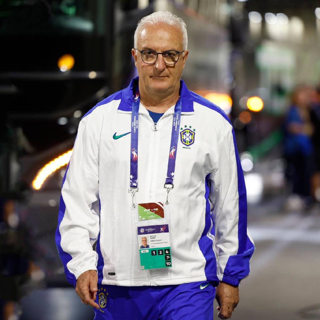 Dorival Júnior, ante un doble reto en estas fechas de Eliminatoria cuando su Brasil se mida a Colombia y Argentina. uro reto FOTO: X-CBF Futebol