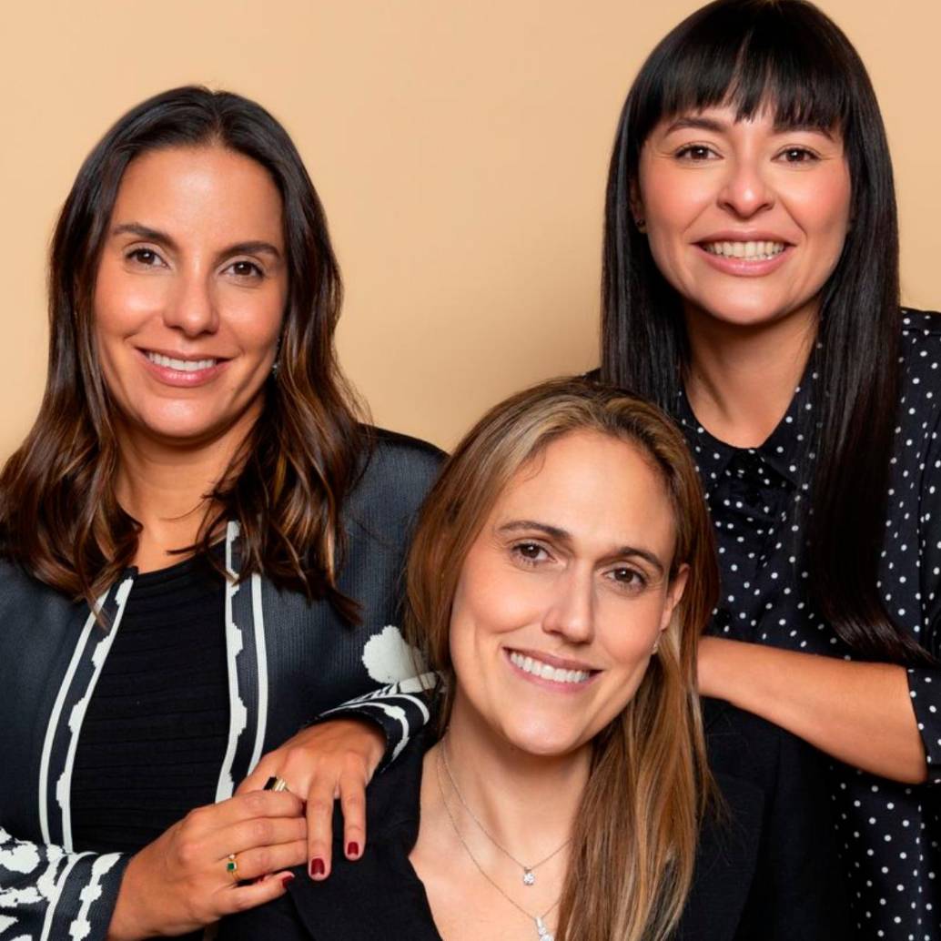Juliana Uribe Villegas, Mariana Díaz Krau y Lina Torres, crearon hace 10 años este laboratorio de innovación social. FOTO Cortesía