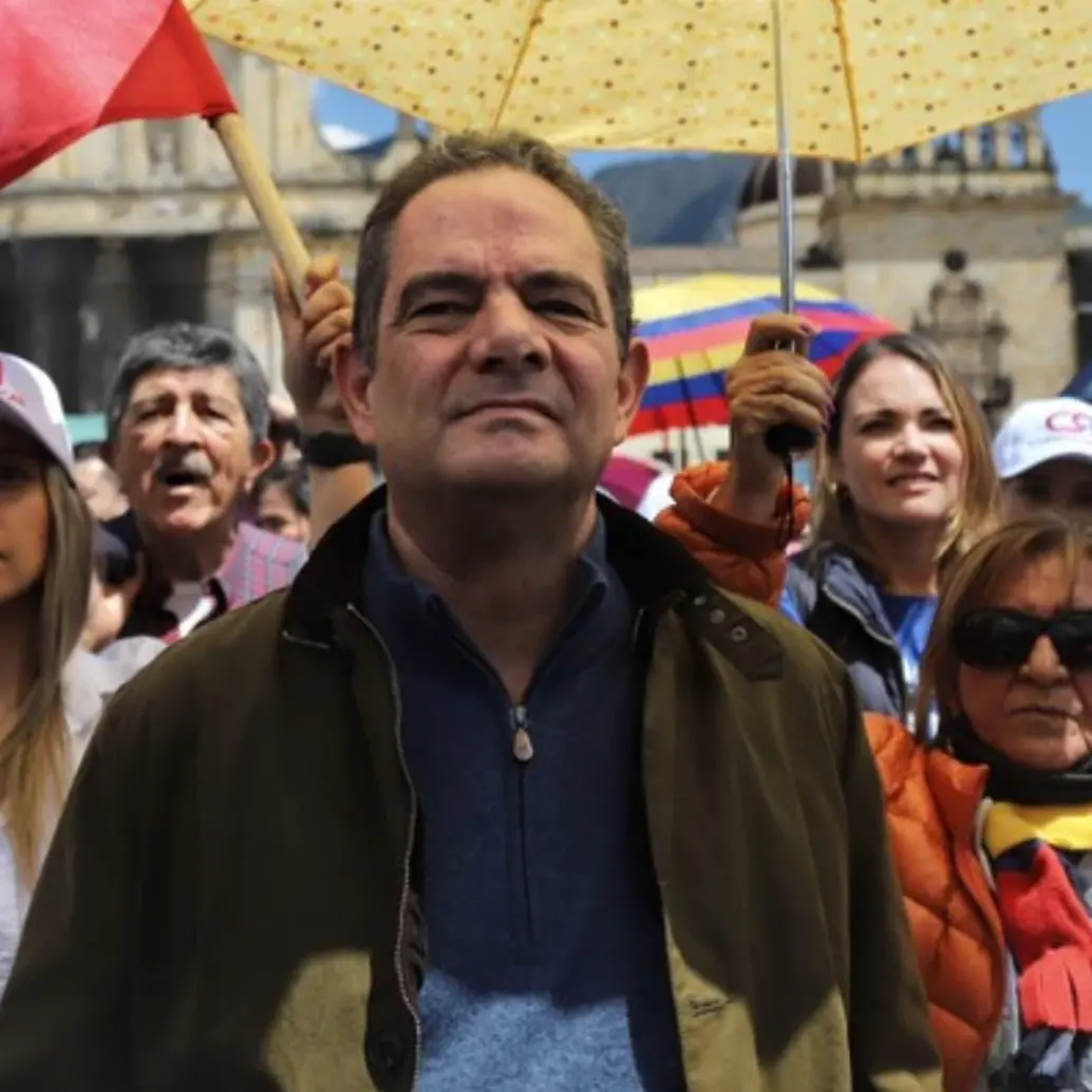 Vargas Lleras tuvo una larga carrera política. Tuvo cargos desde concejal de Bojayá (Cundinamarca) hasta vicepresidente durante el gobierno de Juan Manuel Santos. Foto: Colprensa