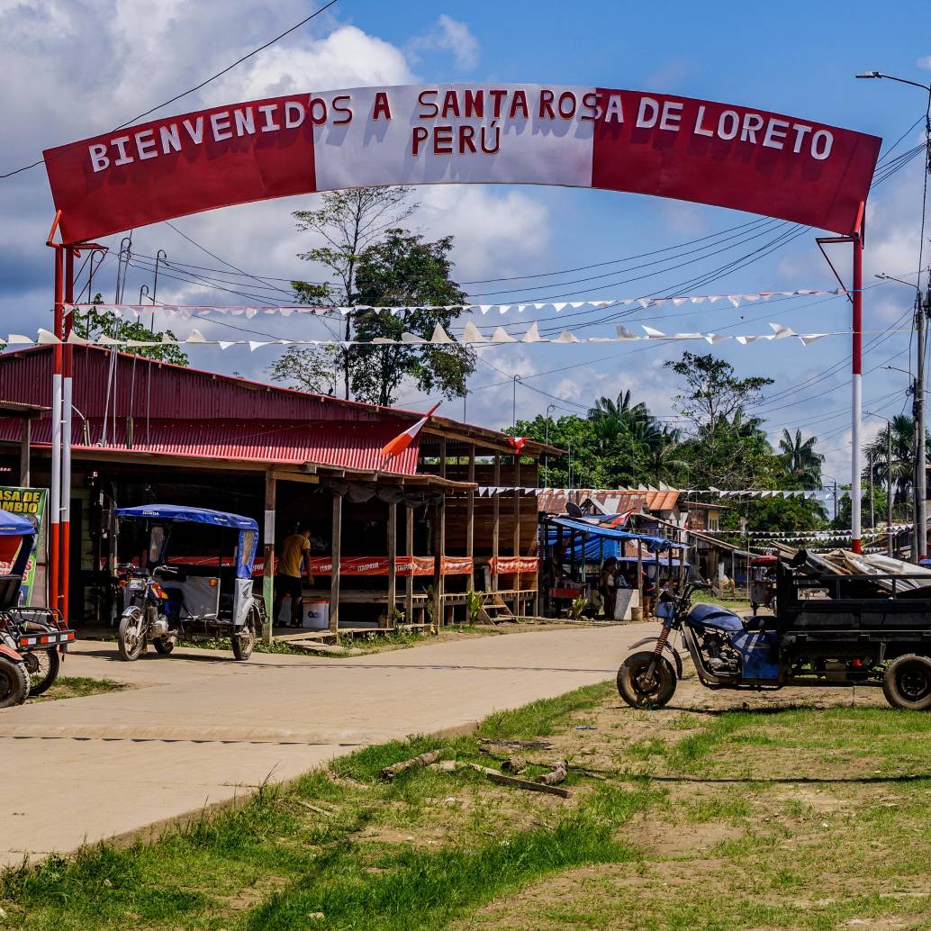 Este es el letro que hay en la entrada del islote de Santa Rosa. FOTO: AFP