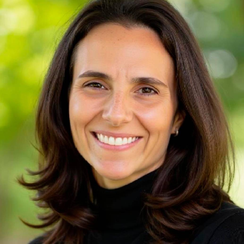 La neuropsicóloga pediátrica Carina Castro Fumero combina ciencia y empatía para traducir la neurociencia en herramientas cotidianas que ayuden a criar con conciencia y sin culpa. FOTO cortesía