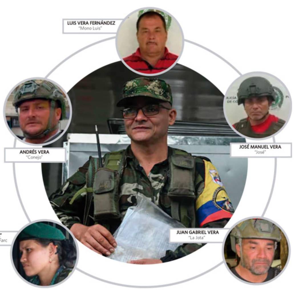 “Iván Mordisco” estuvo a punto de morir el 9 de abril de 2025 en una incursión militar a su campamento en Solano, Caquetá. Foto: EL COLOMBIANO.