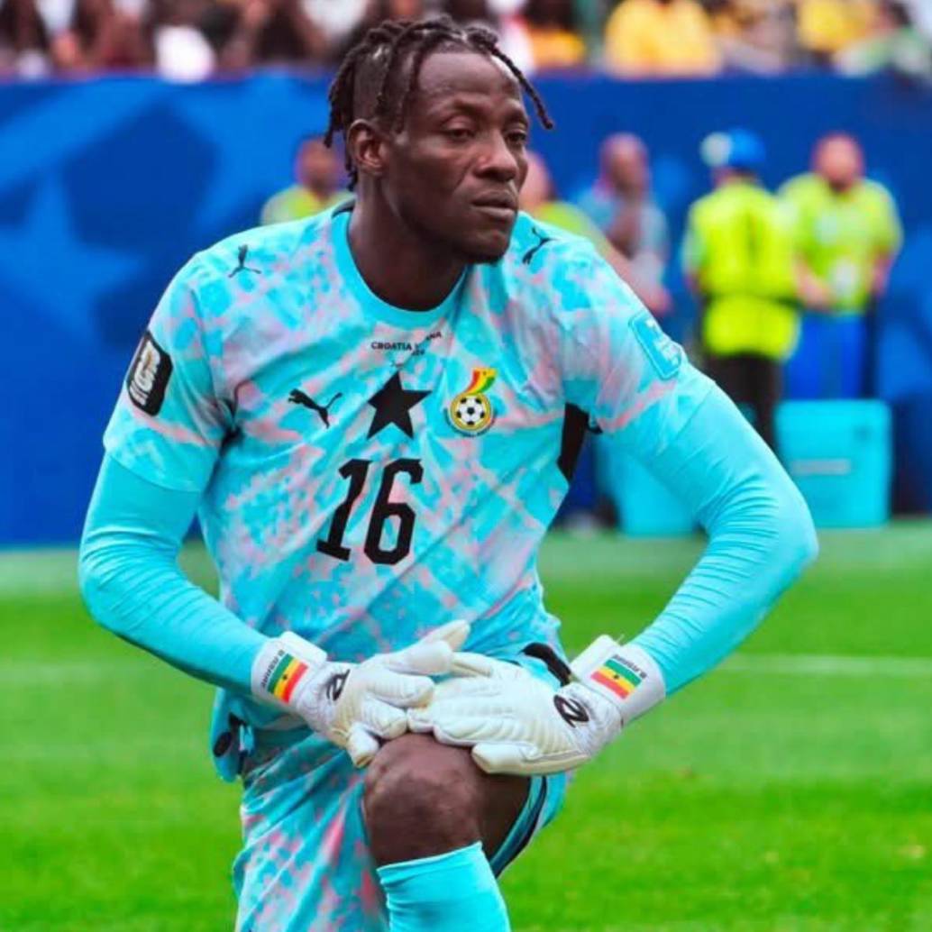Hoy, a los 33 años y contra todo pronóstico médico y deportivo, el guardameta del Hearts of Oak es el guardián que lidera la resistencia de Ghana en el Mundial 2026, que será obstáculo de Colombia. FOTO: Tomada de redes sociales @GhanaBlackstars y @BenAsare16_