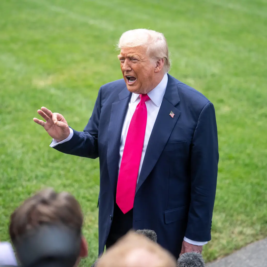 La promesa de Donald Trump en campaña de ir en contra de los migrantes cada vez es más fuerte. FOTO: Agencia Xinhua