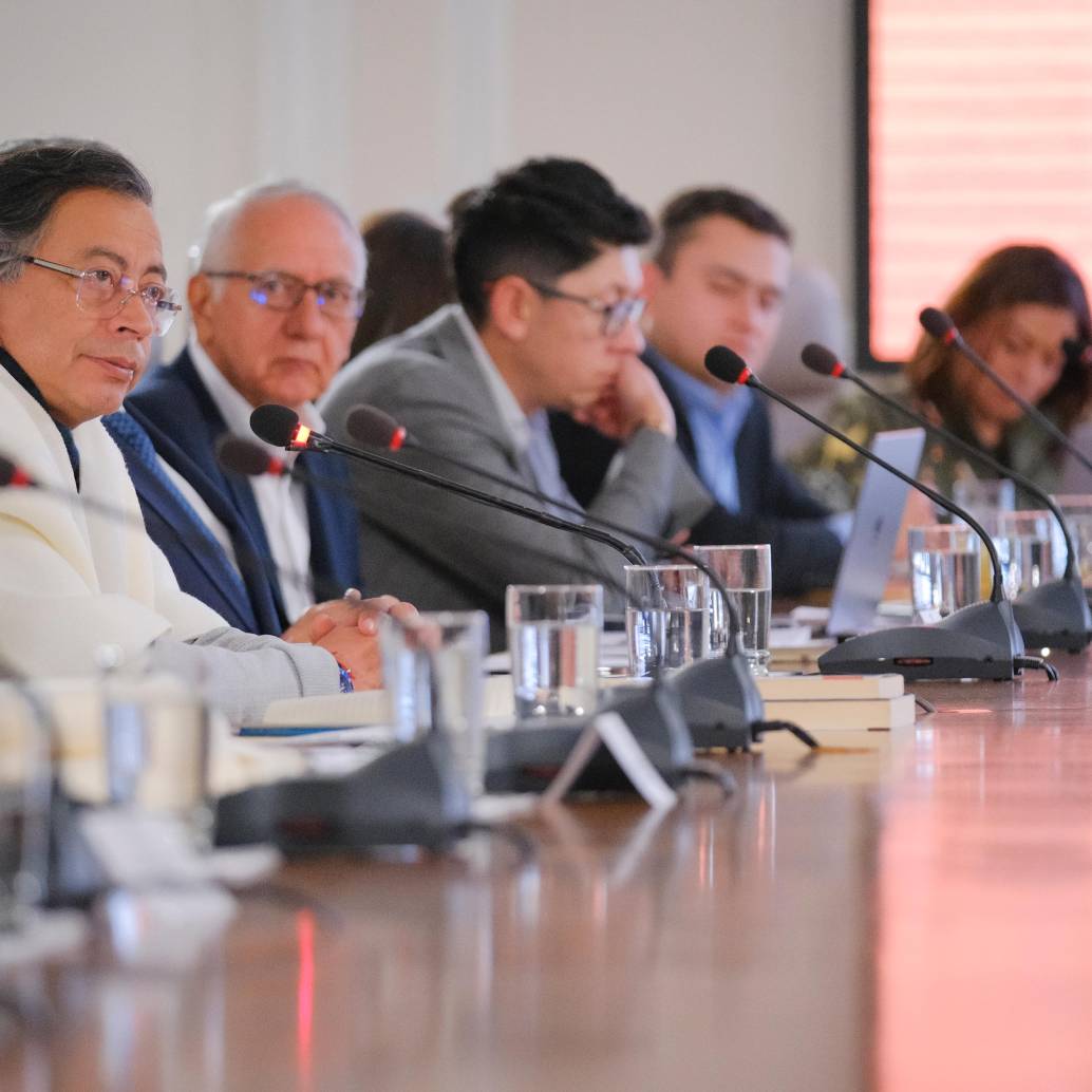 El presidente Gustavo Petro habló por casi dos horas sobre la crisis del sistema de salud. Sin embargo, entregó datos que no coinciden con su propio Gobierno y hasta señaló de criminales a las EPS. FOTO<b><span class="mln_uppercase_mln"> Presidencia</span></b>