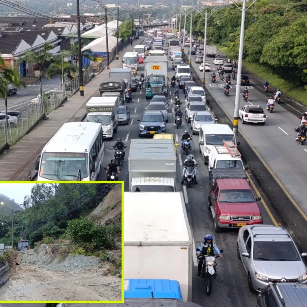 Adelante, el deslizamiento en la Medellín–Bogotá. Atrás, el trancón que ya llegó a Medellín. FOTO: Cortesía y EL COLOMBIANO. 