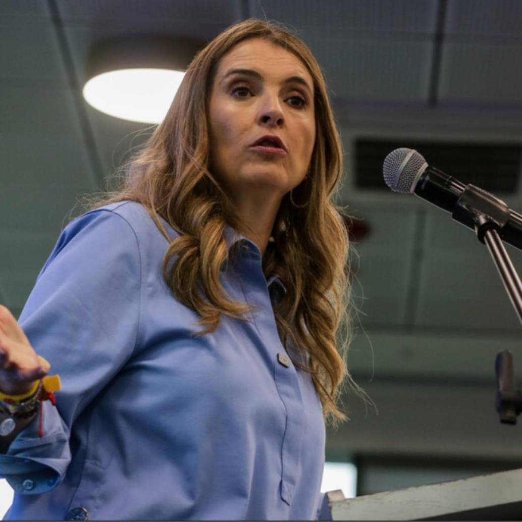 La candidata y senadora aseguró que tiene conocimiento de que posiblemente sus comunicaciones han sido interceptadas por un tercero. Foto: Colprensa. 