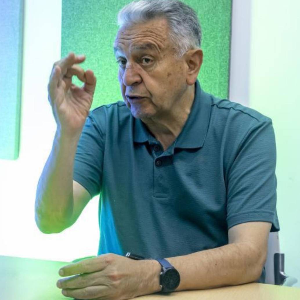 Luego de ser mencionado en el llamado carrusel de la contratación de Bogotá, pero salir inocente, Garzón tuvo que tomar medicamento psiquiátrico. <b>FOTO Juan Antonio Sánchez</b>