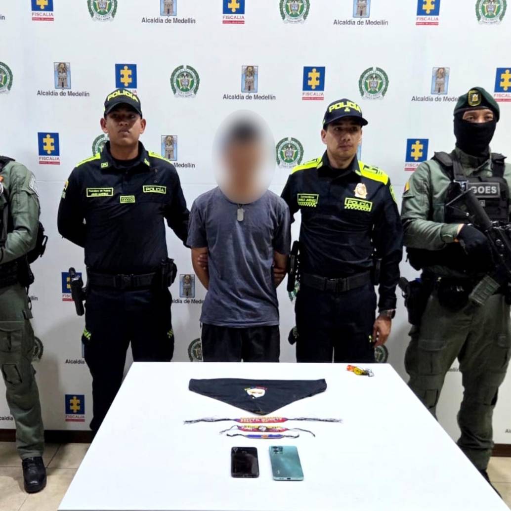 Junto a alias Perico fueron detenidos otros dos presuntos miembros de las Disidencias en Córdoba y Antioquia. FOTO: Cortesía
