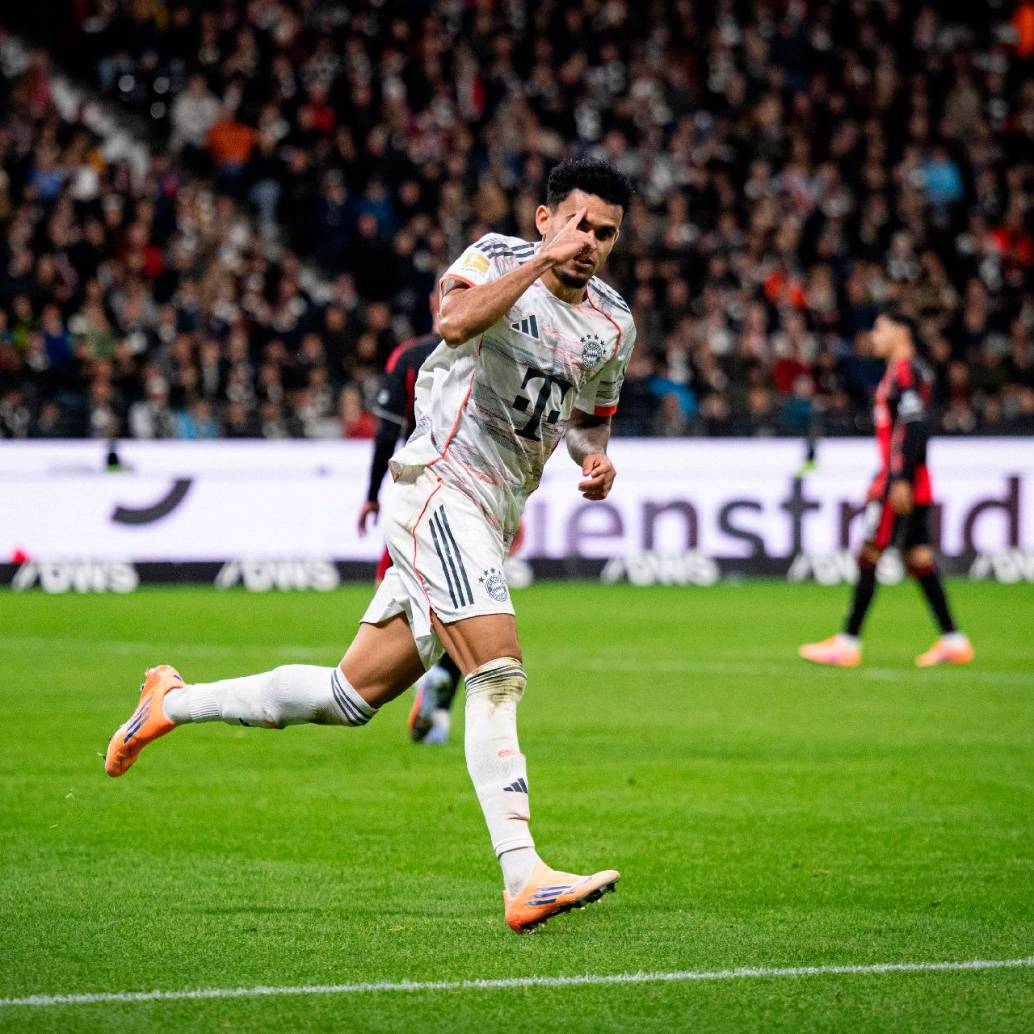 Luis Díaz, una de las figuras de la Bundesliga. FOTO AFP