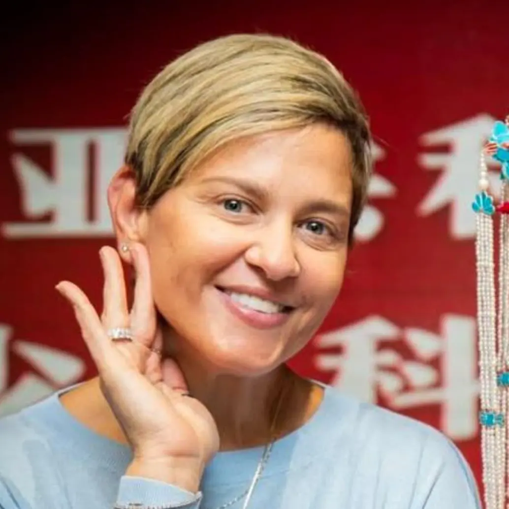 Verónica Alcocer, exesposa de Gustavo Petro, disfrutando de lujos en otros países. Foto: tomada de redes sociales.