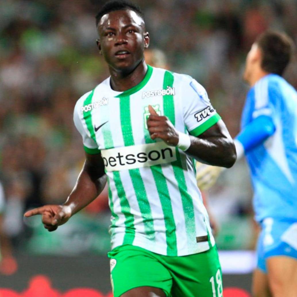 El extremo caleño Marino Hinestroza, de 23 años, anotó 11 goles y dio 14 asistencias en su paso por Atlético Nacional. Foto: Camilo Suárez