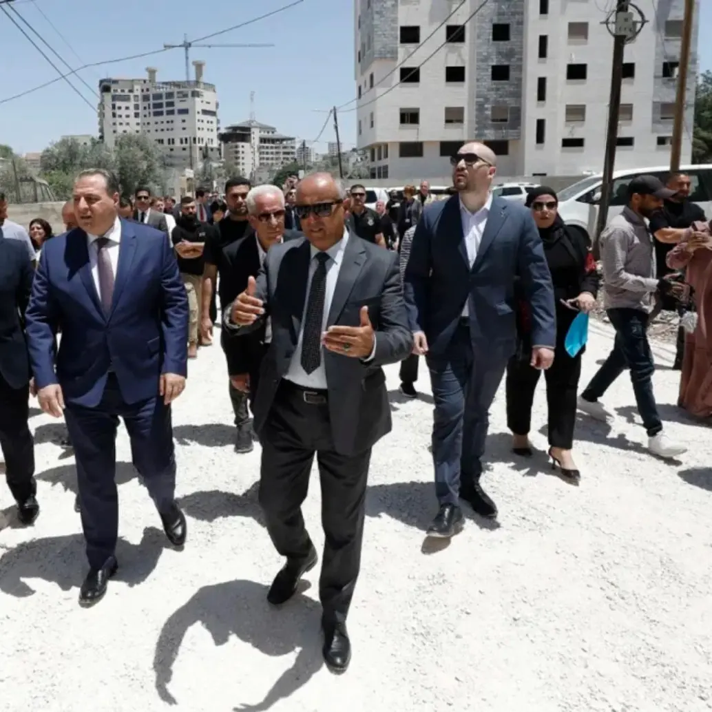 Los diplomáticos extranjeros se encontraban realizando una visita oficial a un campo de refugiados palestino cuando fueron sorprendidos por los estruendos de las balas. FOTO: Getty