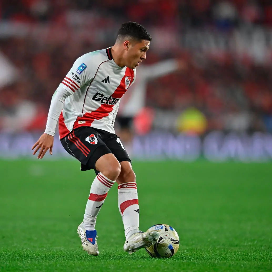 Juan Fernando Quintero participó en 8 goles durante los 21 partidos que jugó este semestre en River. FOTO: <b>X RIVERPLATE</b>