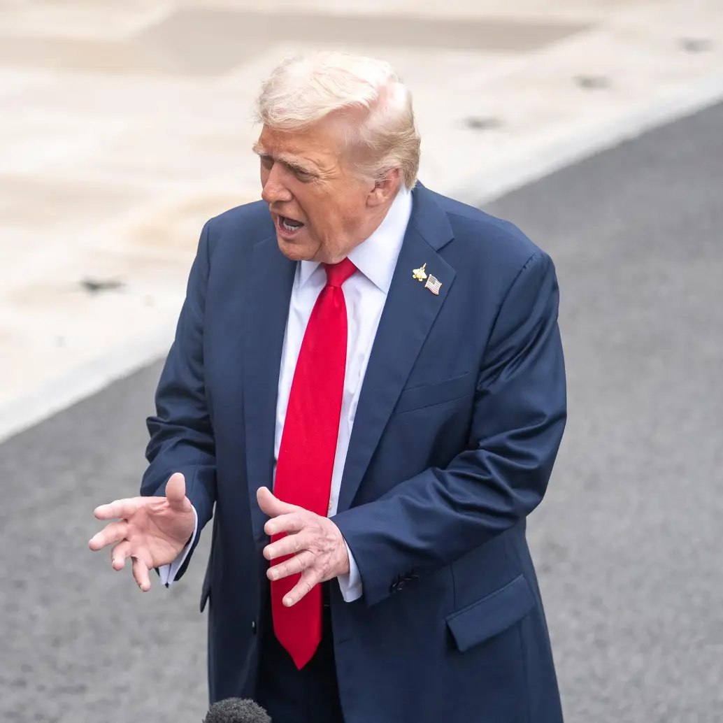 <span class="mln_uppercase_mln">El</span><b><span class="mln_uppercase_mln"> presidente Donald Trump sufre una creciente presión por el aumento de precios en Estados Unidos. FOTO: Xinhua</span></b>