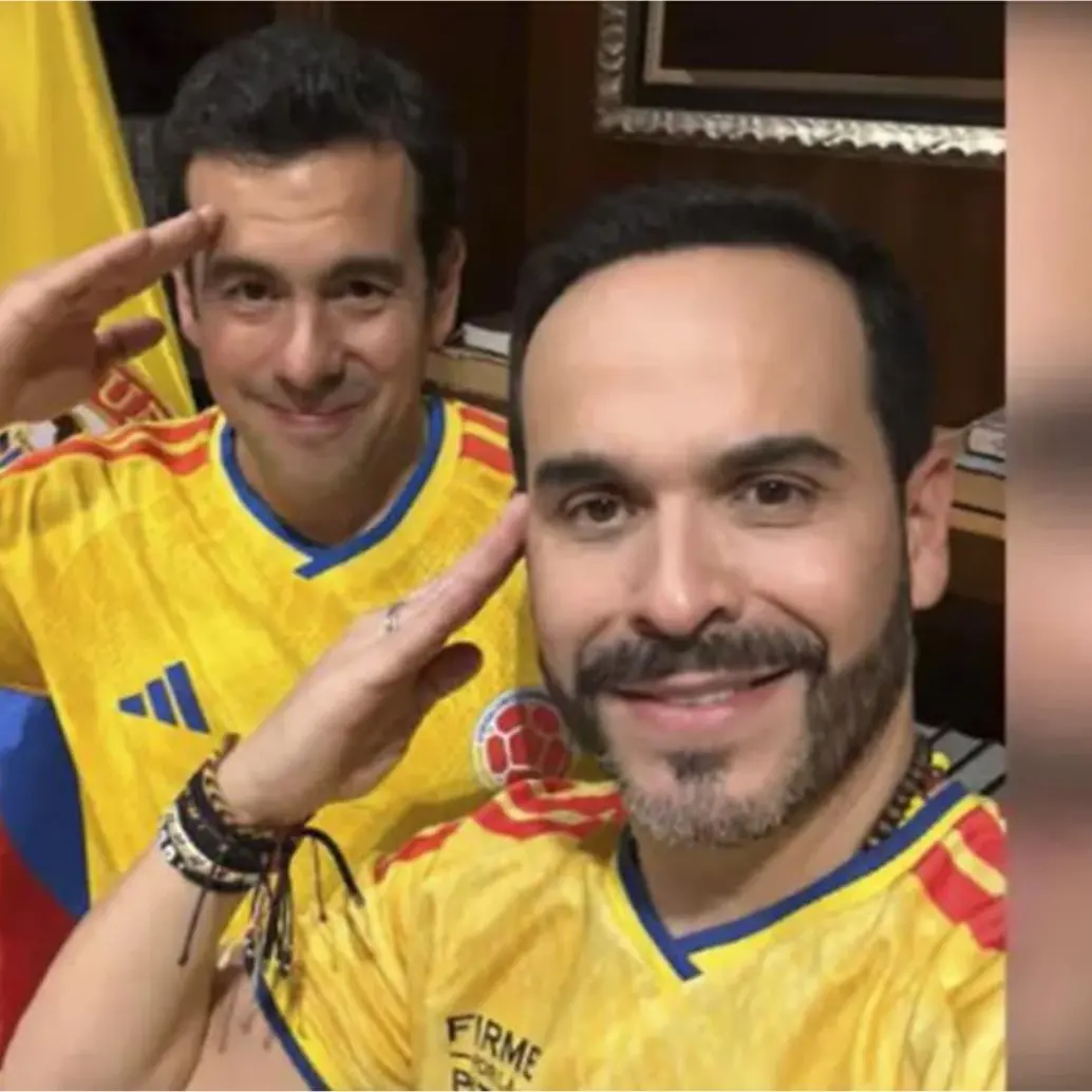 También como ‘outsider’, Rodrigo Lara R. trató de llegar a la Alcaldía de Bogotá, pero se quemó. Fue mano derecha del abogado en esta campaña. FOTO<b> Redes sociales</b> 