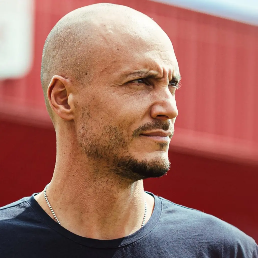 Este es el cuarto equipo del futbol colombiano para David González, de 43 años, quien llegó en reemplazo de Diego Gabriel Raimondi. FOTO: Redes sociales @AmericadeCali