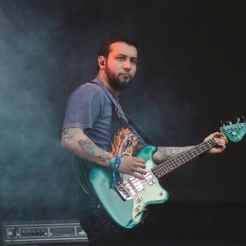 Manuel Orrego, bajista de Pirineos en Llamas. FOTO: FESTIVAL ESTÉREO PICNIC.