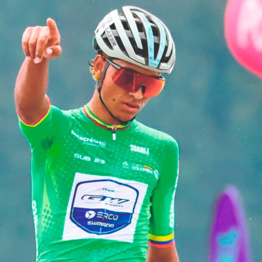 Mauricio Zapata, de 20 años de edad, ya empieza a causar sensación ante la élite del ciclismo colombiano. <span class="mln_uppercase_mln">FOTO</span><b><span class="mln_uppercase_mln"> CORTESÍA ÁNDERSON BONILLA</span></b>