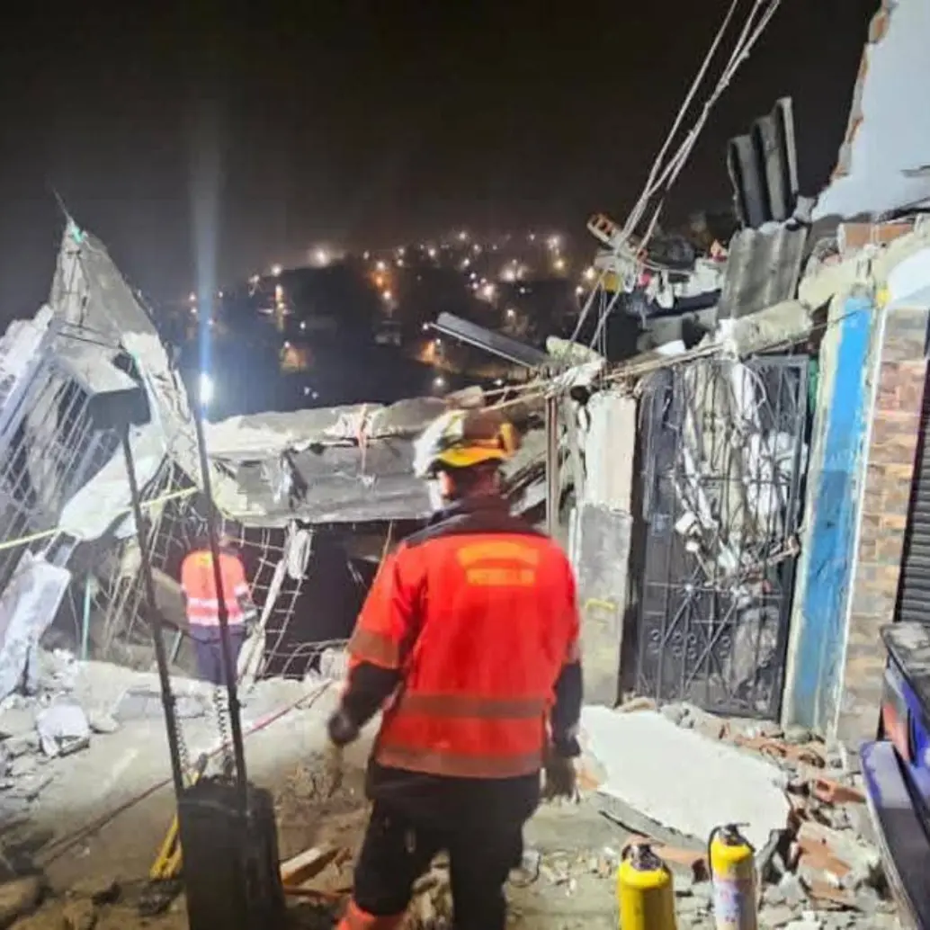 Así quedó la edificación afectada por el colapso. FOTO: imagen tomada de redes