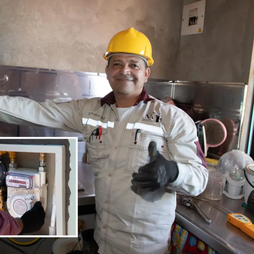 Un proceso de instalación en uno de los hogares beneficiados por los subsidios. FOTO: Cortesía