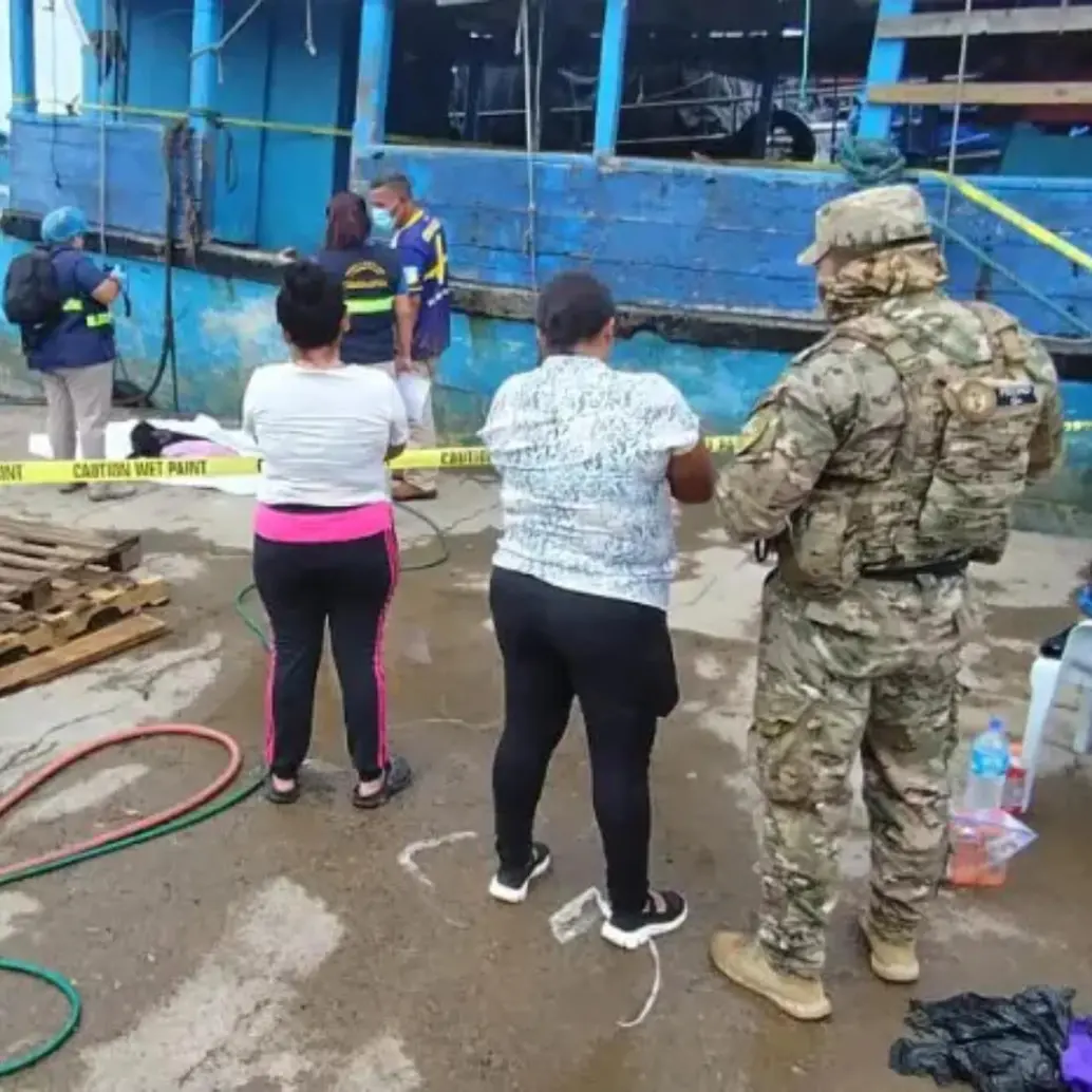 Su fallecimiento ocurrió este domingo 9 de noviembre al naufragar en el Caribe una embarcación pesquera que transportaba 21 migrantes, informó el gobierno del país vecino. FOTO: Autoridad Marítima de Panamá