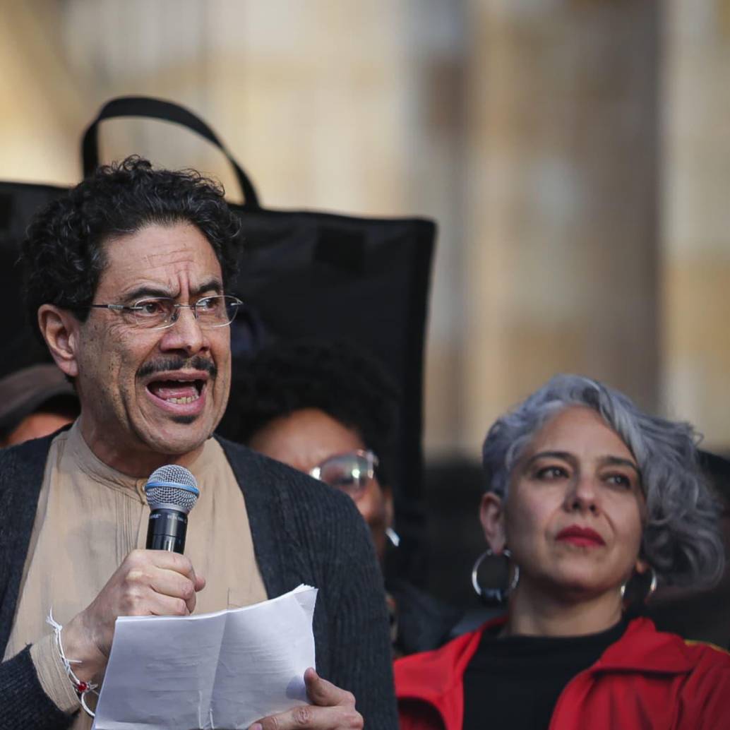 El candidato Iván Cepeda ha preferido asistir a eventos programados por su campaña y leer sus discursos. Foto: Colprensa