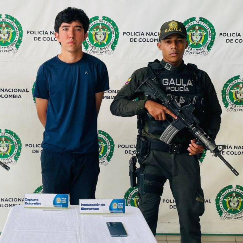 Luego de ser capturado por las autoridades, la Fiscalía le imputó el delito de extorsión. FOTO: Policía Metropolitana de Bucaramanga
