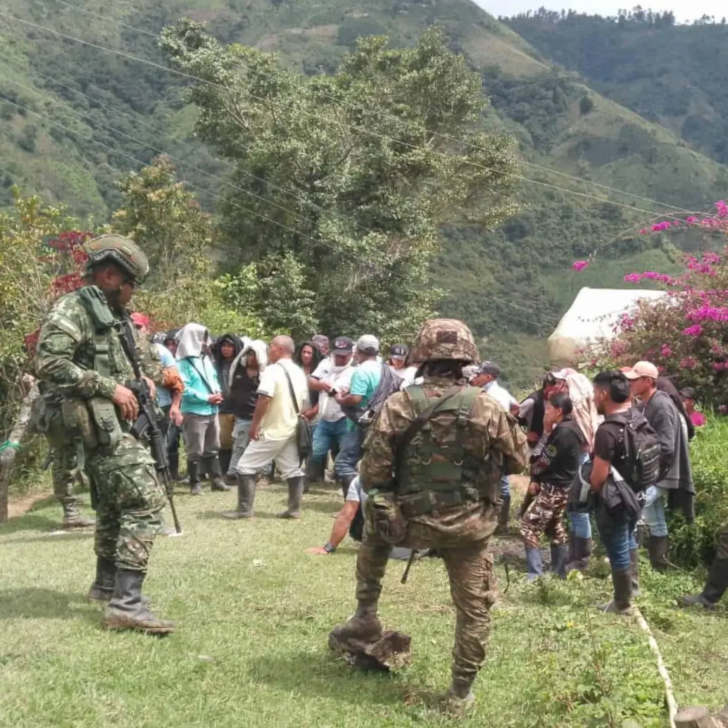 Asonada contra el Ejército en el Huila. Foto: Colprensa