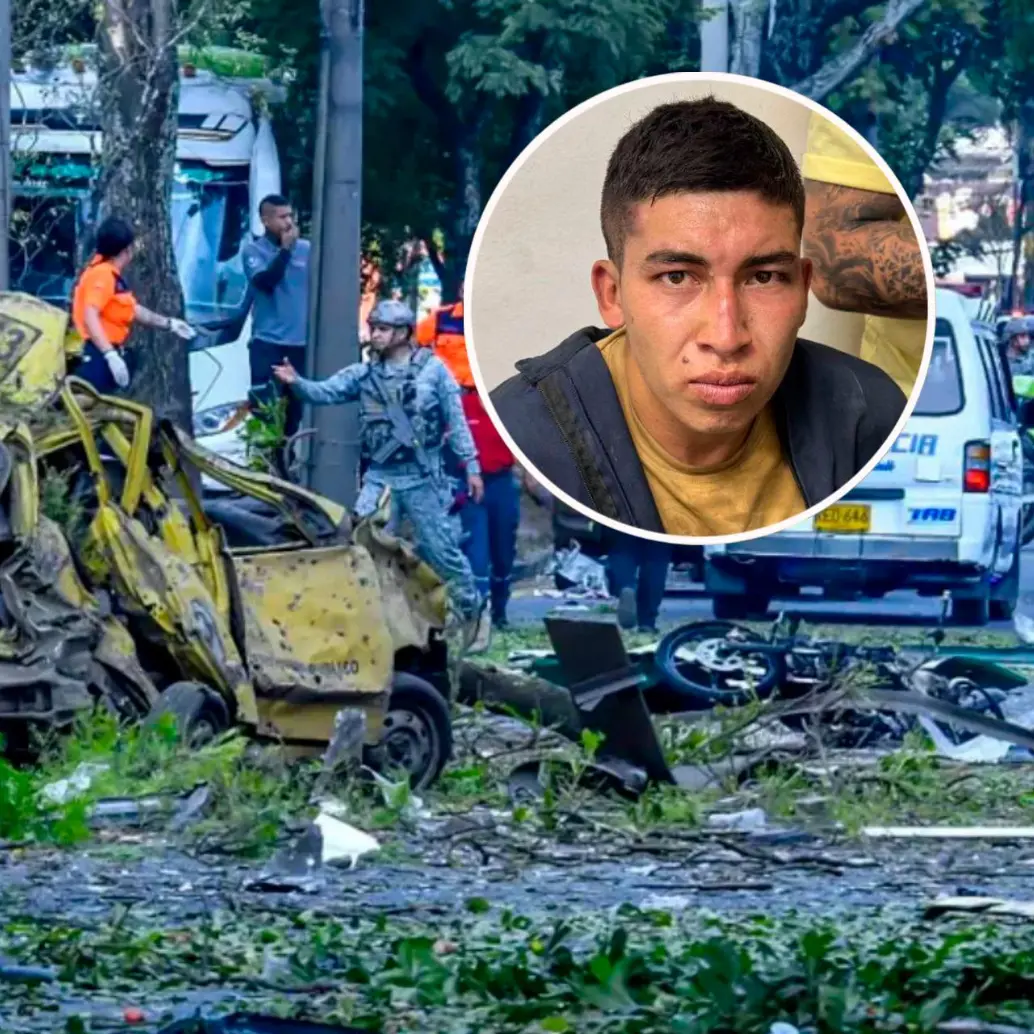 El ataque ocurrió pasadas las 3:00 de la tarde de este jueves, 21 de agosto. FOTOS: AFP y tomada de X @Zuluag58661Ciro