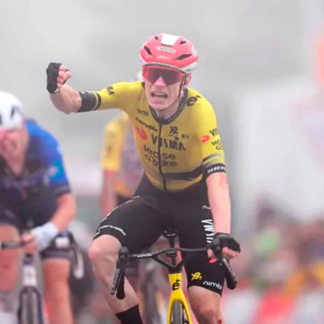 El ciclista danés Jonas Vingegaard es el candidato principal para qudarse con el primer puesto de la Clasificación General de La Vuelta a España. FOTO: TOMADA DEL X DE @LaVuelta