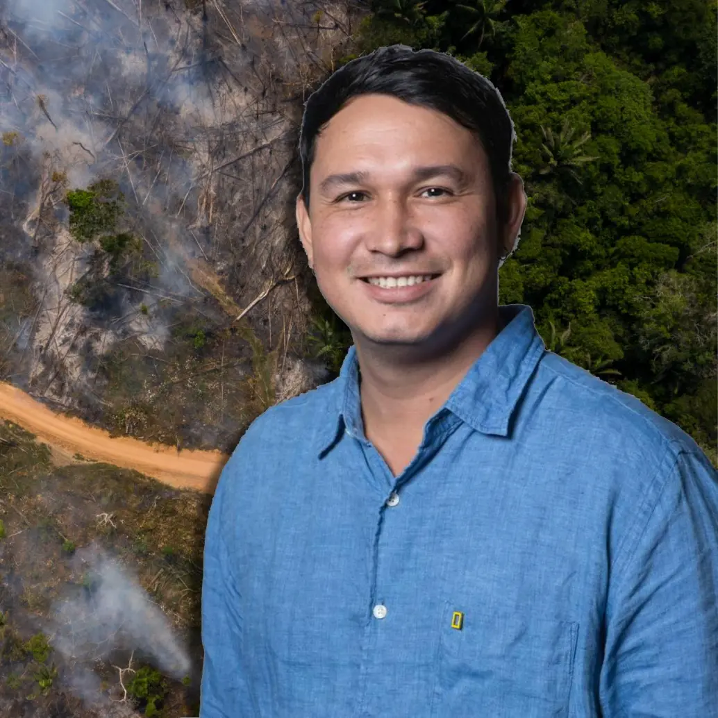 Andrés Cardona, fotógrafo nacido en San Vicente del Caguán y explorador de National Geographic, lleva seis años documentando la deforestación de la Amazonía colombiana. FOTO © Andrés Cardona