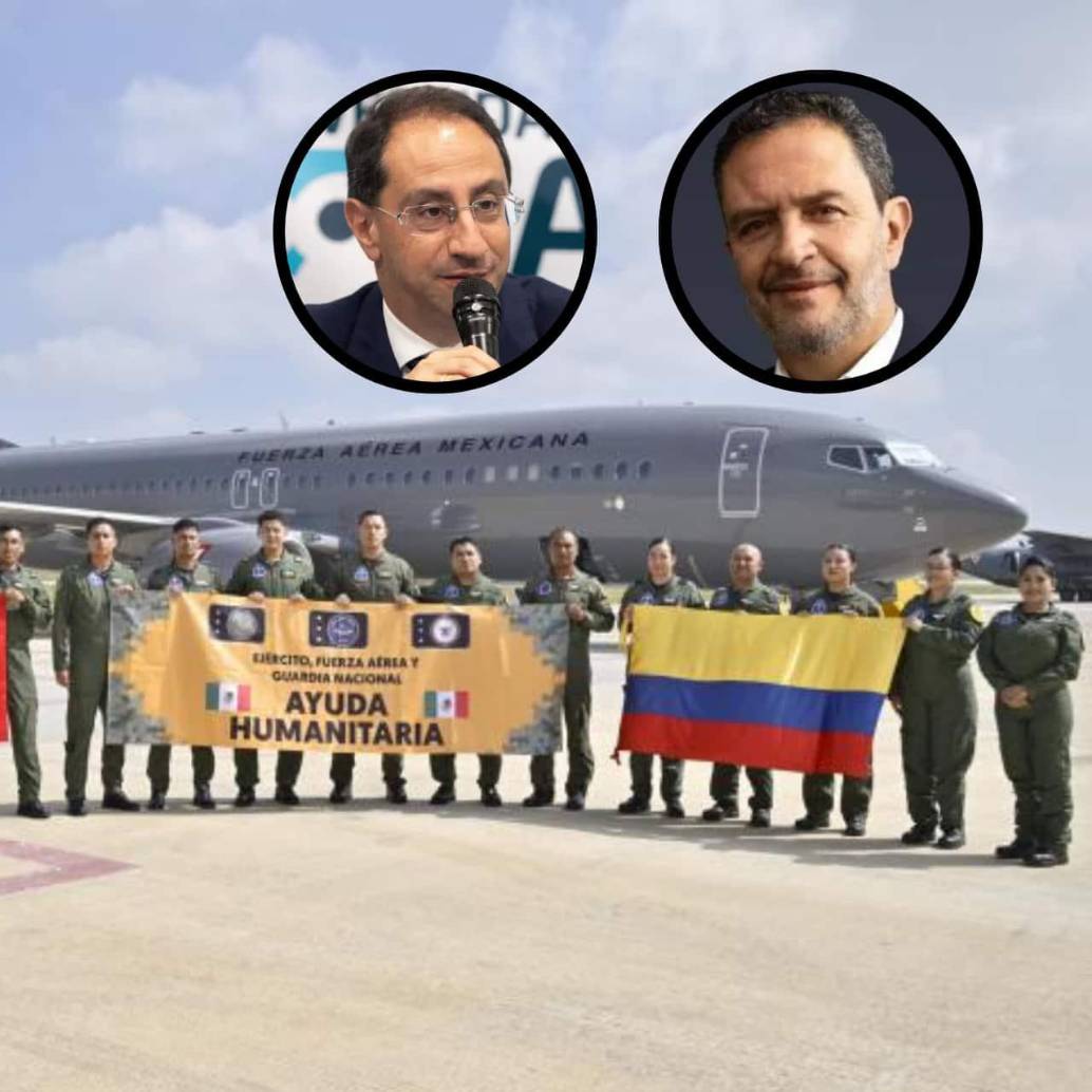Avión que transportaba ayuda humanitaria a Colombia, antes de despegar de la Ciudad de México ayer. En los círculos, el vicepresidente José Manuel Restrepo y el canciller Omar Bula. FOTO AFP / Camilo Suárez / Cortesía.