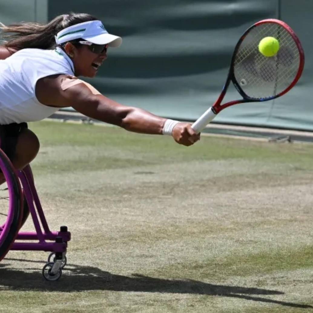 La colombiana Angélica Bernal y su compañera, la francesa Ksenia Chasteau, enfrentarán en la final de Wimbledon a las chinas Xiaohui Li y Ziying Wang. FOTO: AFP
