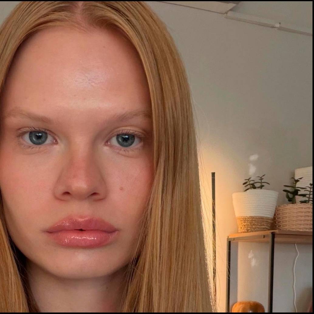 Anastasia Krostomitina, modelo de Rusia con un increíble pareciod a Erling Haaland. FOTO: <b>Instagram nas_kos</b>