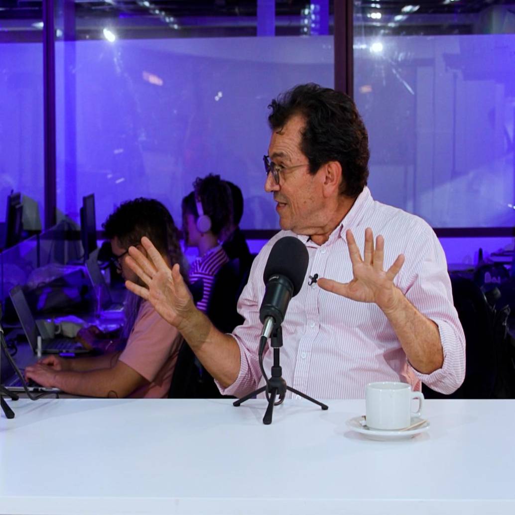 Alonso Salaar Jaramillo, periodista, escritor y exalcalde de Medellín. FOTO: EL COLOMBIANO