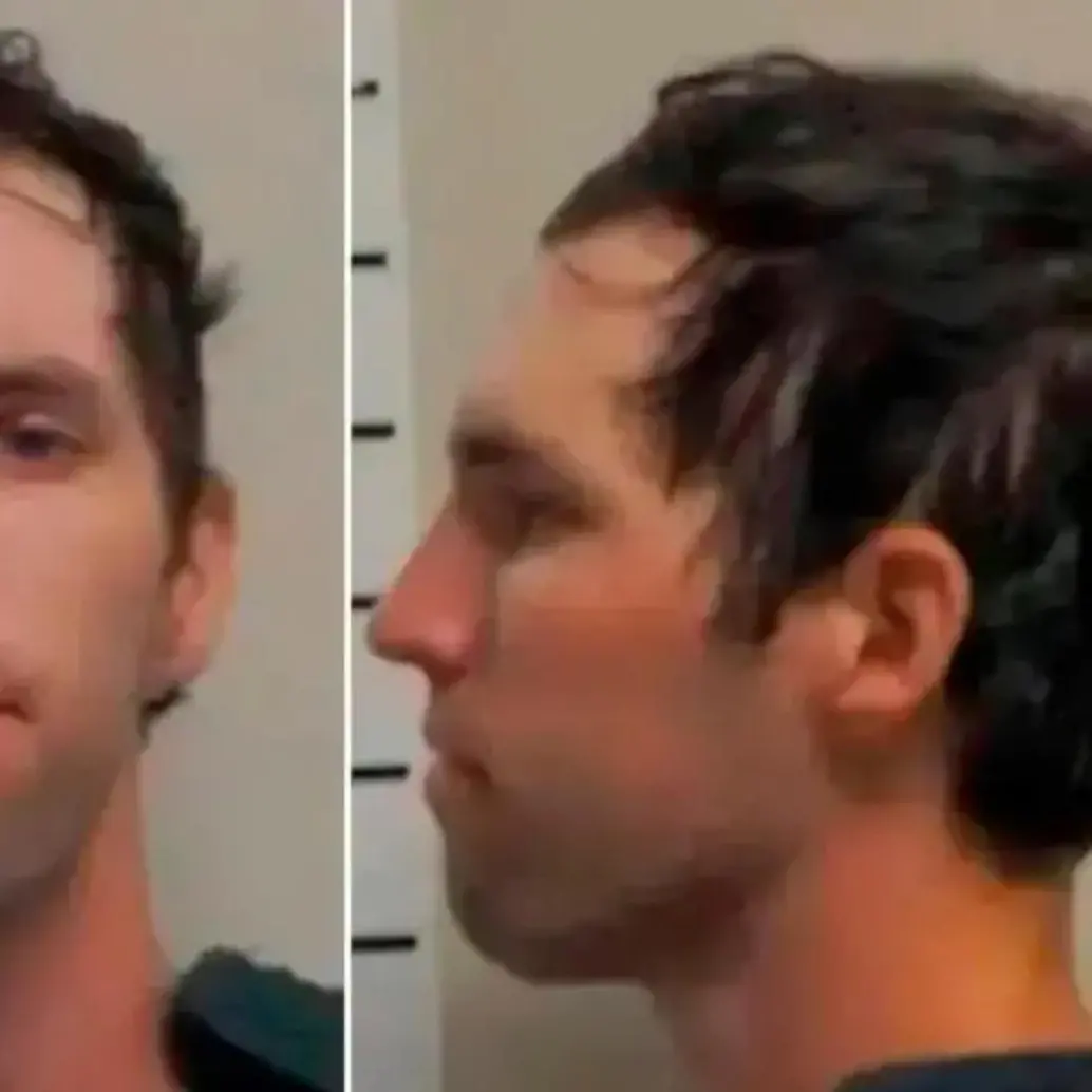 El joven Tyler Robinson, de 22 años, es el señalado de disparar contra el activista conservador Charlie Kirk durante un mitin en la Universidad del Valle de Utah. FOTO: Cortesía Oficina del Sheriff del Condado de Utah