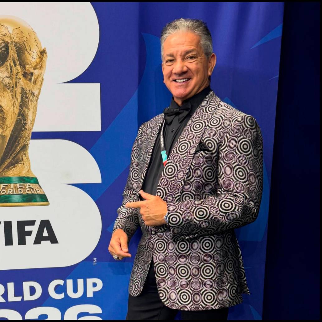 Bruce Buffer en la previa del España vs Francia. FOTO: <b>Instagram Bruce Buffer</b>