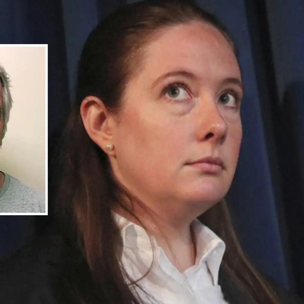 Maurene Comey, es hija del exdirector del FBI James Comey, quien no ha tenido una relación cercana con el actual presidente de Estados Unidos, Donald Trump. FOTO: Departamento de Justicia de EE. UU., y Getty