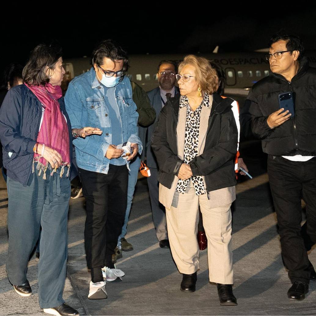El activista llegó al aeropuerto de Catam en la noche de este jueves. Foto: Redes sociales
