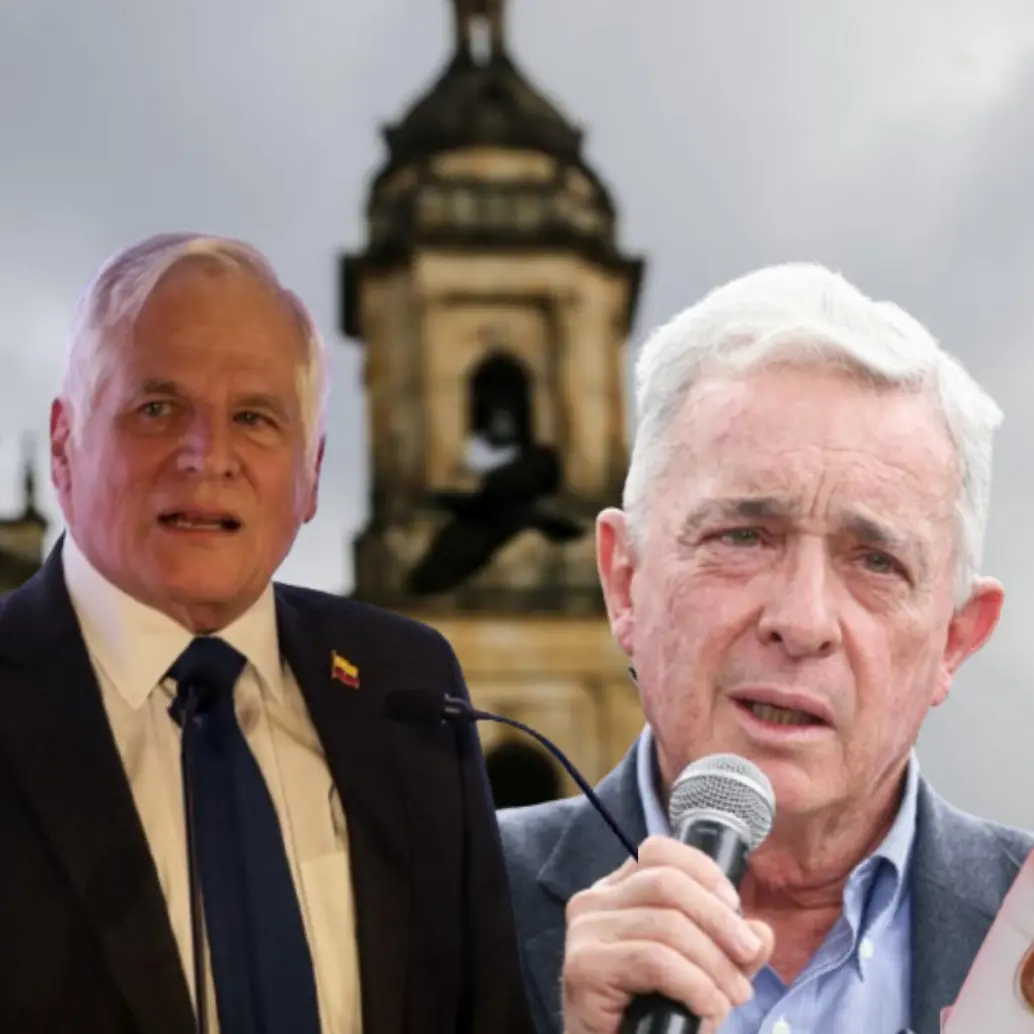 De izquierda a derecha: Miguel Uribe Londoño, el expresidente Álvaro Uribe y la candidata presidencial del Centro Democrático, Paloma Valencia. Foto: Colprensa.